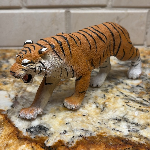 Safari Ltd. Bengal Tiger Figurine Play Toy - Safari Animal Toy - Picture 1 of 13